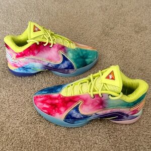 2025 Monopoly x Nike LeBron 22 'Tie-Dye' Men size 10 Women size 11.5